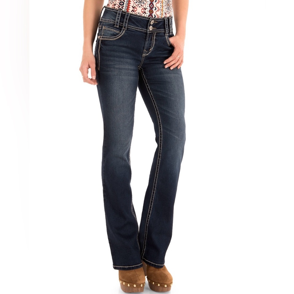 Wallflower Dark Wash Bootcut 
Juniors Size 1